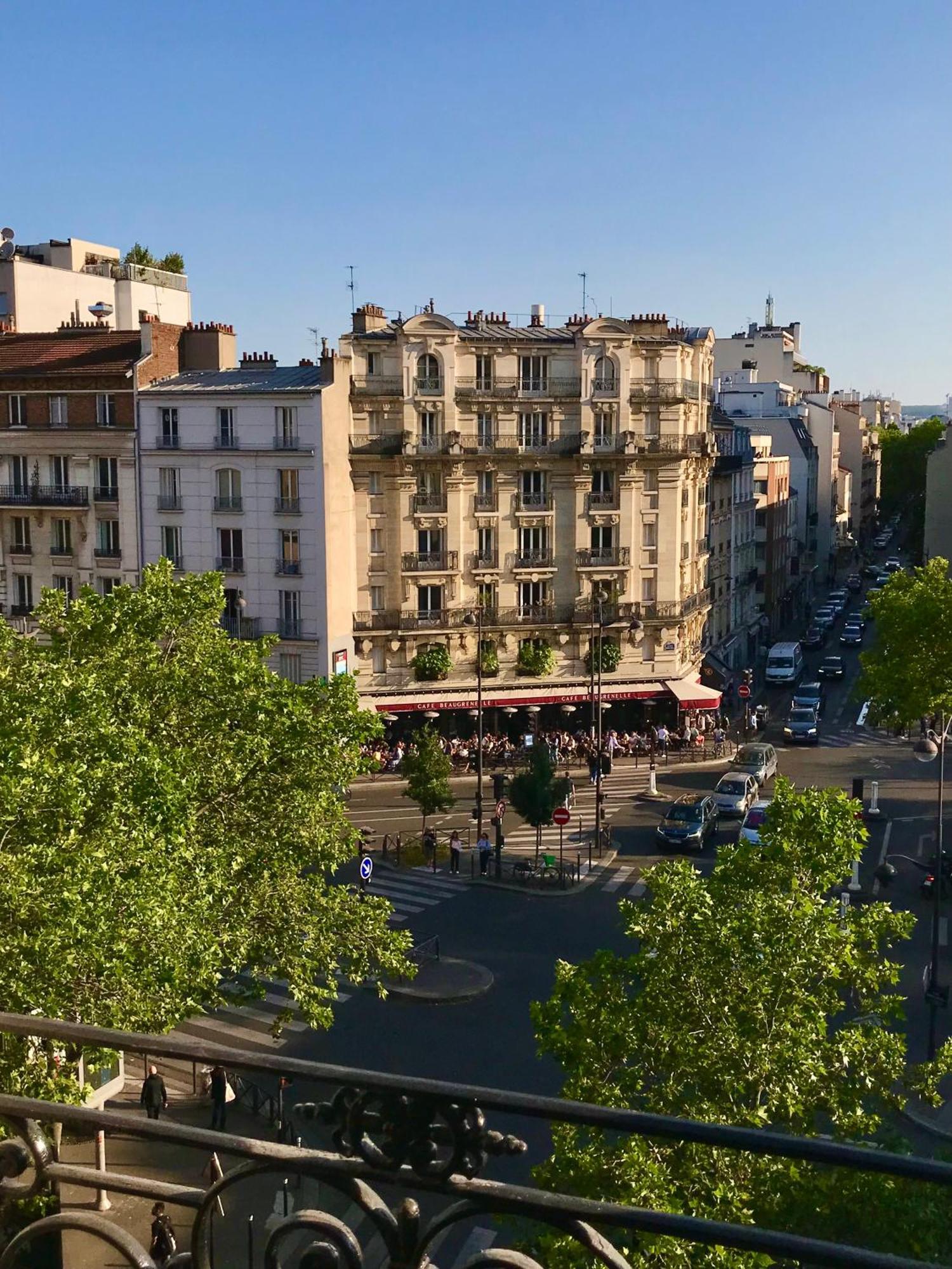Appartement Cozy Frenchy Nearby La Seine Parijs